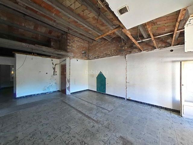 Piso en venta en Vallirana. PISO A REFORMAR EN VALLIRANA. Pisos.
