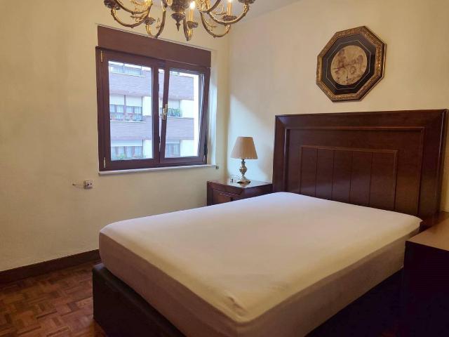Piso en Venta en Vallobín