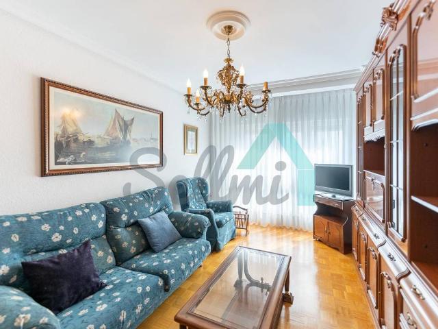 Piso en Venta en Vallobín