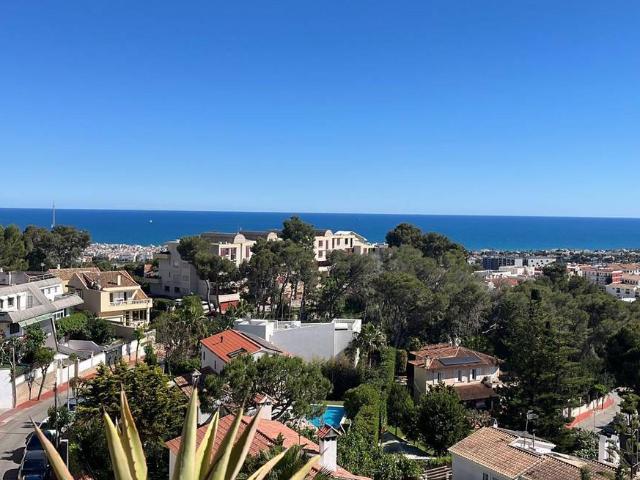 Piso en Venta en Vallpineda Rocamar