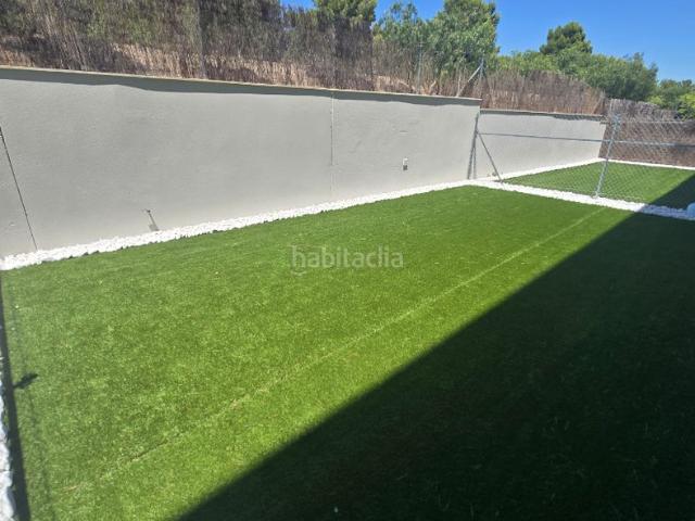 Piso en venta en Vandellòs i l´Hospitalet de l´Infant Costa Dorada. Planta baja con dos terrazas y piscina comunitaria. Pisos Vandellòs i l´Hospitalet de.