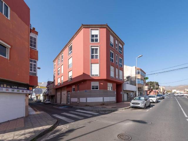 Piso en Venta en Vecindario El Doctoral Cruce de Sardina