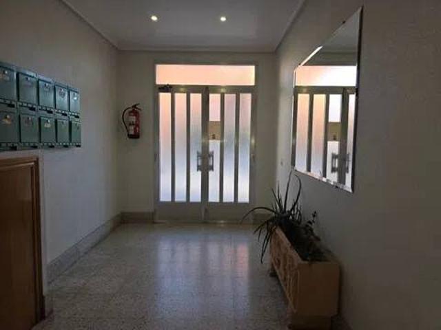 Piso en Venta en Vega de Espinareda