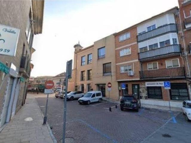 Piso en Venta en Velilla de San Antonio