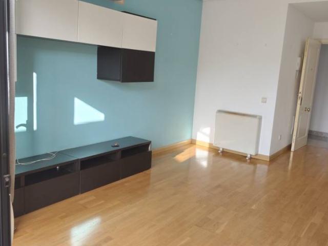 Piso en venta en Velilla de San Antonio