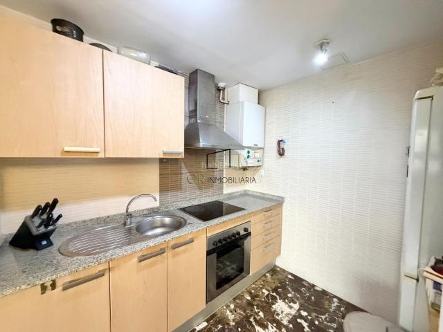 Piso en venta en Vendrell El, El Tancat Mas d´en Gual Costa Dorada. Piso de dos habitaciones, balcón y ascensor en El Vendrell. Pisos Vendrell.