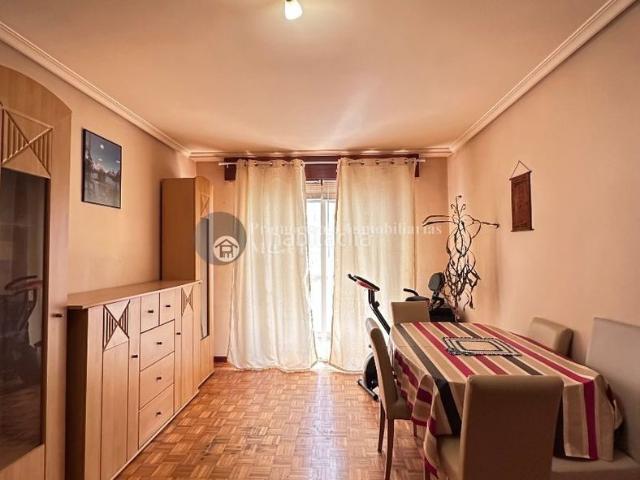 Piso en venta en Verín. Piso con ascensor en el centro de Verín. Pisos.