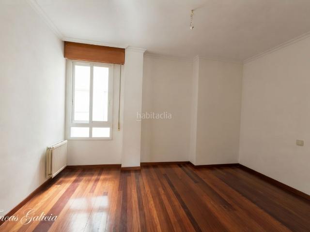 Piso en venta en Verín. ? ¡PISO AMPLIO CON ASCENSOR, 2 GARAJES Y 2 TRASTEROS EN VERÍN! ?. Pisos.