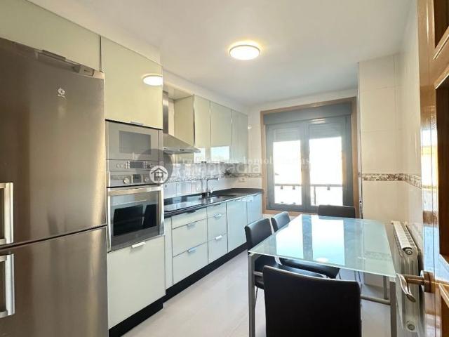 Piso en venta en Verín. Dúplex moderno y completo en Verín. Pisos.
