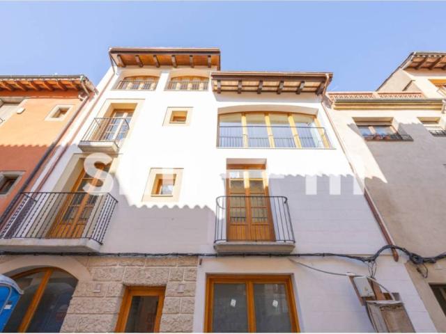 Piso en Venta en Vic