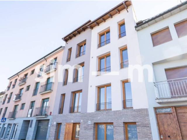 Piso en Venta en Vic
