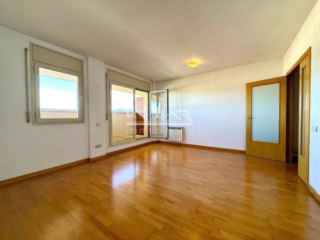 Piso en venta en Vic, Centre. Apartamento en venta en Portal de Queralt. Pisos.
