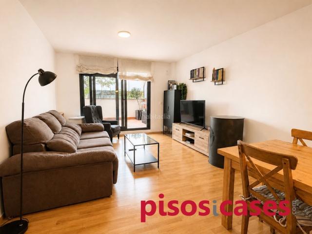 Piso en venta en Vic, El Sucre El Nadal. Pis amb terrasa. Pisos.