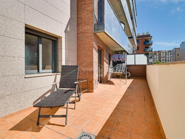 Piso en venta en Vic, El Sucre El Nadal. Piso familiar con terraza en Vic 108 m2, luminoso y listo para disfrutar. Pisos.
