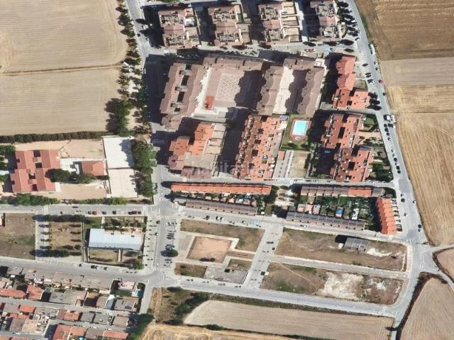 Piso en venta en Vic, Estadi Santa Anna. Piso en Pasaje Font dels Frares en Vic, Barcelona. Pisos.