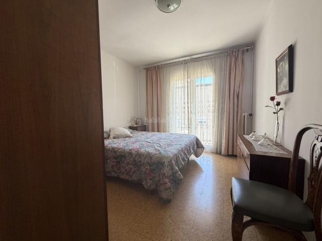 Piso en venta en Vic, Estadi Santa Anna. Pisos.
