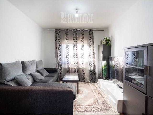 Piso en venta en Vic, Remei La Guixa. Piso en venta en Vic. Pisos.