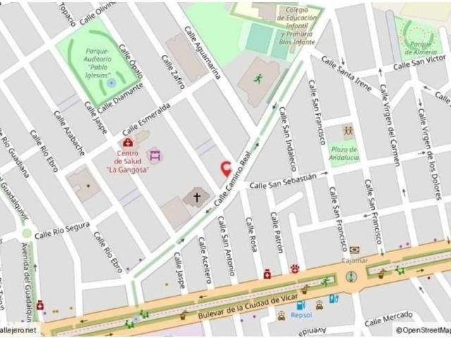 Piso en Venta en Vícar