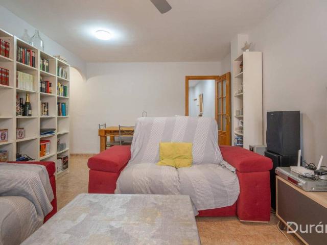 Piso en Venta en Vícar