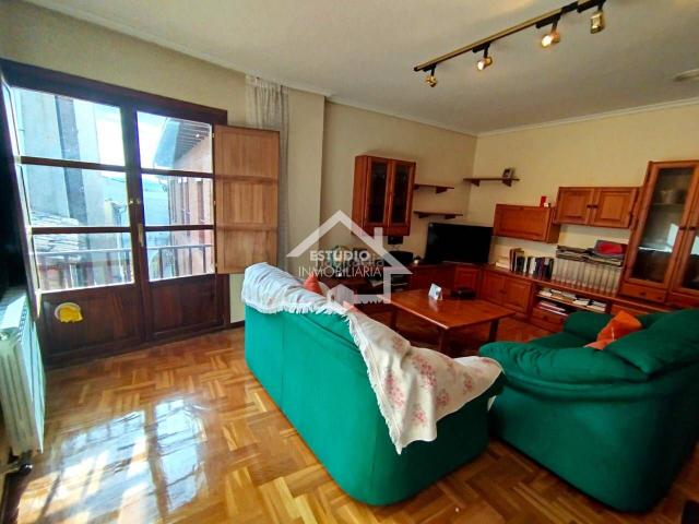 Piso en venta en Viana. Venta de piso de 2 habitaciones en Viana. Pisos.