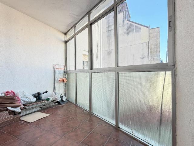 Piso en venta en Vigo, Plaza España Corte Inglés. Pisos.