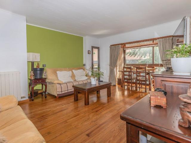 Piso en venta en Vielha e Mijaran, Vielha. Apto. de 3 habitaciones en calle Aneto en Vielha. Pisos Vielha e.