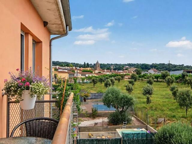 Piso en venta en plaza Dels Països Catalans, Vilobi d´Onyar, de 54 m² 2 habitaciones por 226.500