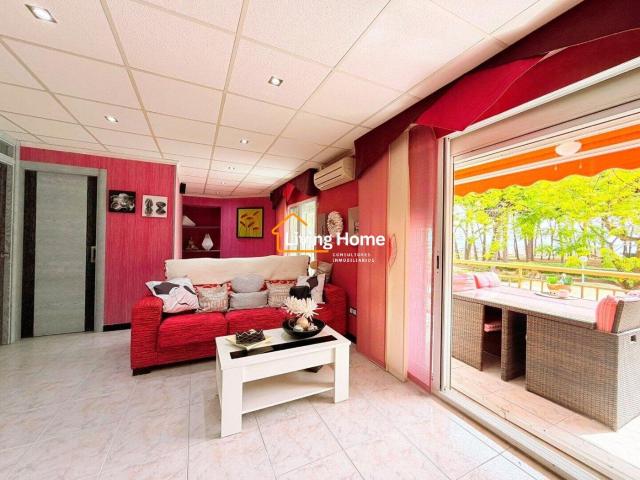 Piso en venta en Vila seca, La Pineda Costa Dorada. Espectaculae apartamento con vistas a la playa de La Pineda. Pisos.