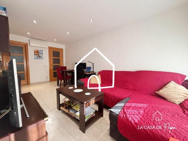 Piso en venta en Viladecans, Centre. Amplio piso de 85 m2 en el centro de Viladecans. Pisos.
