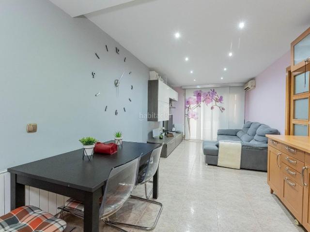 Piso en venta en Viladecans, Centre. Piso de tres habitaciones en centro de Viladecans. Pisos.