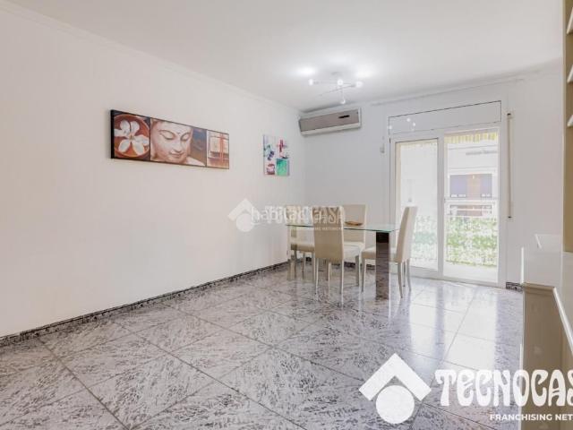 Piso en venta en Viladecans, Centre. Piso en venta en Viladecans. Pisos.