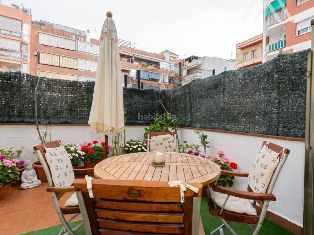 Piso en venta en Viladecans, La Roureda. vivienda 3 habitaciones, ascensor, terraza a nivel. Pisos.
