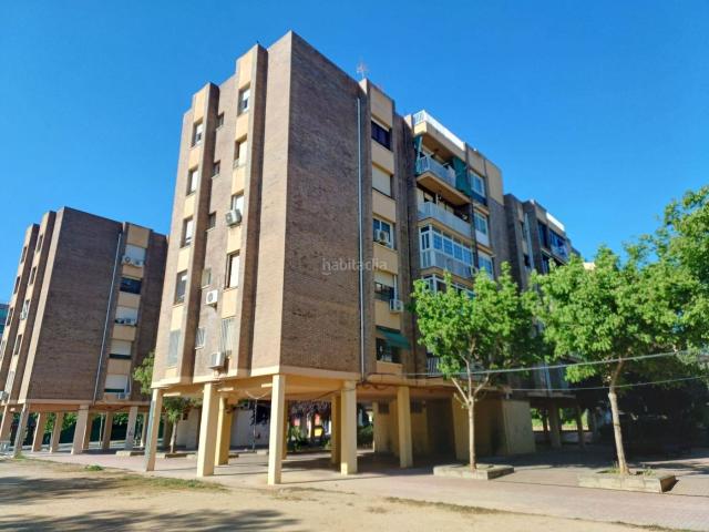 Piso en venta en Viladecans, Torrent Ballester. OPORTUNIDAD INVERSORES PISO TODO EXTERIOR CON BALCÓN. Pisos.