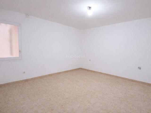Piso en venta en Vilafranca del Penedès, Les Clotes. Planta baja con ascensor en Les Clotes, lista para entrar a vivir en Vilafranca del Penedès. Pisos Vilafranca del.