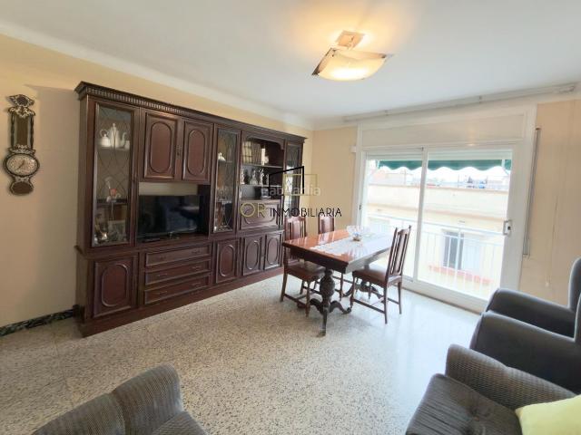 Piso en venta en Vilafranca del Penedès, Poble Nou. Piso de 4 habitaciones en Poble Nou, cerca del centro de Vilafranca del Penedès. Pisos Vilafranca del.