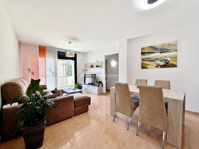 Piso en venta en calle Oidium, Vilajüiga, de 105 m² 4 habitaciones por 225.000