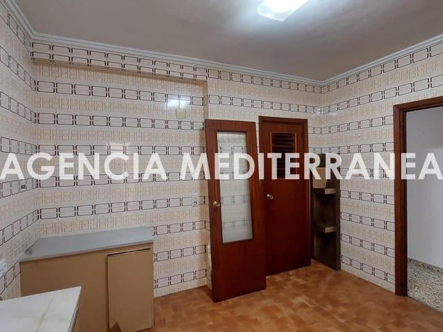Piso en venta en Vilamarxant / Villamarchante, Valencia