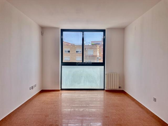 Piso en venta en Vilanova del Camí. Piso con ascensor en el centro de Vilanova del Camí. Pisos Vilanova del.