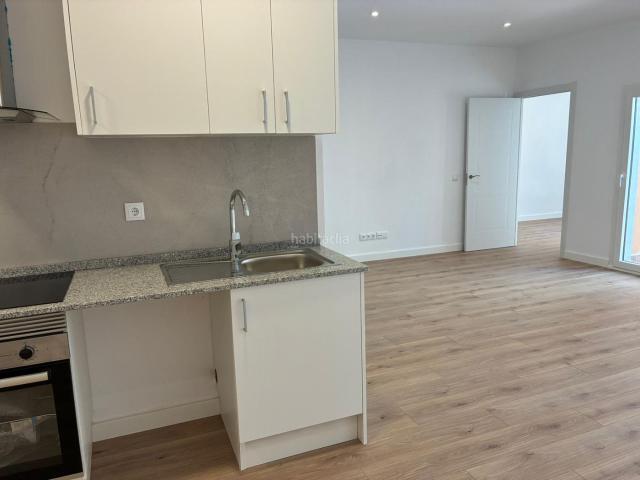 Piso en venta en Vilanova del Camí. PLANTA BAJA CON DOS PATIOS PRIVADOS Y GRAN ZONA DE DÍA OPORTUNIDAD ÚNICA Y ENTRADA INDEPENDIENTE. Pisos Vilanova del.