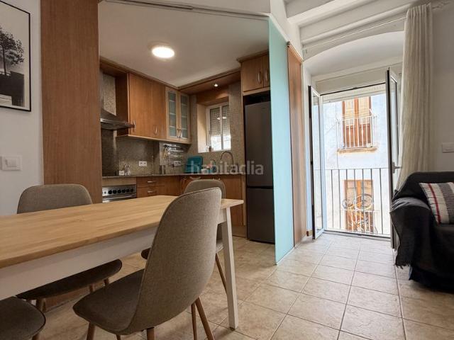 Piso en venta en Vilanova i la Geltrú, Barri de Mar Costa Dorada. Encanto mediterráneo a un paso del mar. Vivienda con licencia turística en el corazón de Vilanova i la Geltrú. Pisos Vilanova i la.