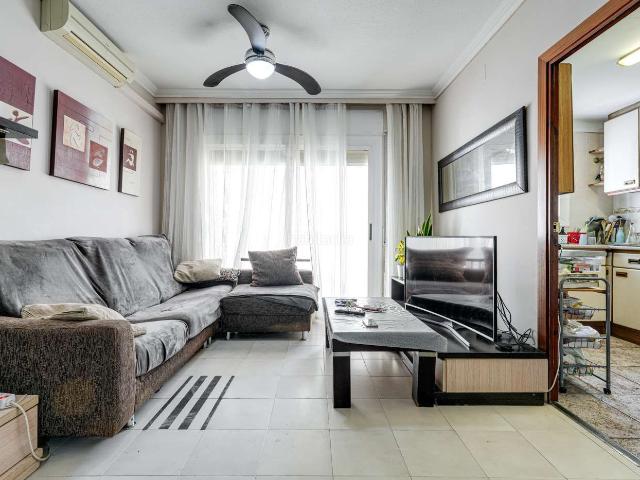 Piso en venta en Vilanova i la Geltrú, Barri de Mar Costa Dorada. Pisos Vilanova i la.