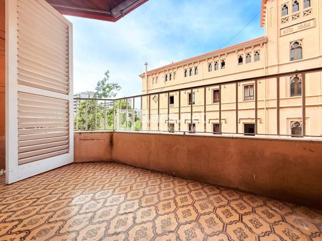 Piso en venta en Vilanova i la Geltrú, Centrevila Costa Dorada. Pis de 5 habitacions al centre de Vilanova i la Geltrú. Pisos Vilanova i la.