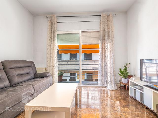Piso en venta en Vilanova i la Geltrú, Centrevila Costa Dorada. Piso en venta en Calle del Parlament. Pisos Vilanova i la.