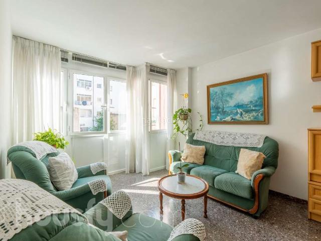 Piso en venta en Vilanova i la Geltrú, Centrevila Costa Dorada. Pisos Vilanova i la.