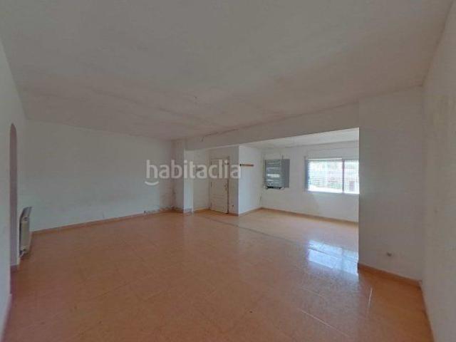 Piso en venta en Vilanova i la Geltrú, La Collada Sis Camins Costa Dorada. Chalet adosado en venta en calle Sant Miquel. Pisos Vilanova i la.
