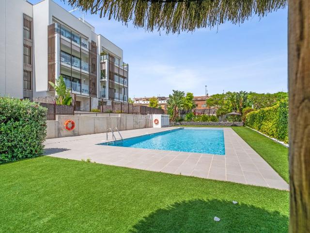 Piso en venta en Vilanova i la Geltrú, La Collada Sis Camins Costa Dorada. Pisos Vilanova i la.