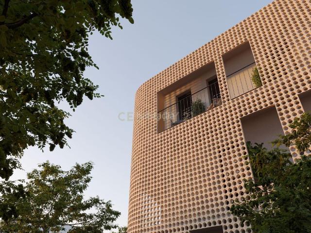 Piso en venta en Vilanova i la Geltrú, La Geltrú Sant Jordi Costa Dorada. UN DORMITORIO, ESTUDIO INDEPENDIENTE Y DOS BAÑOS EN OASIS II. Pisos Vilanova i la.