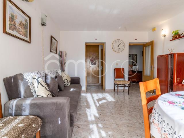 Piso en venta en Vilanova i la Geltrú, Prat de Vilanova Costa Dorada. Vivienda en venta en Vilanova i la Geltrú, a poca distancia de la playa y con vistas al mar. Piso amueblado con 2 dormitorios.
