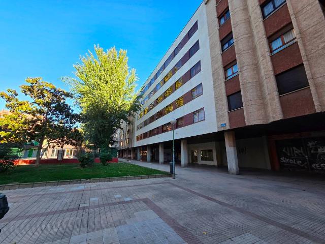 Piso en Venta en Villa Pilar