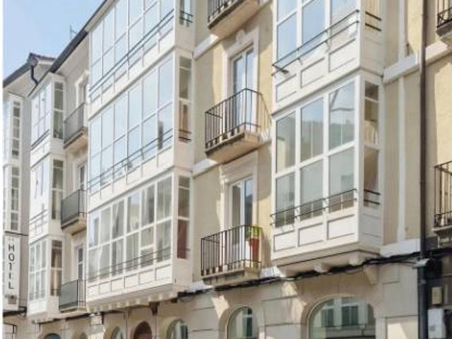 Piso en Venta en Villa Pilar